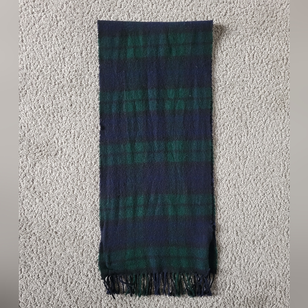 Brooks Brothers Lambswool Tartan Scarf - Picture 5 of 8